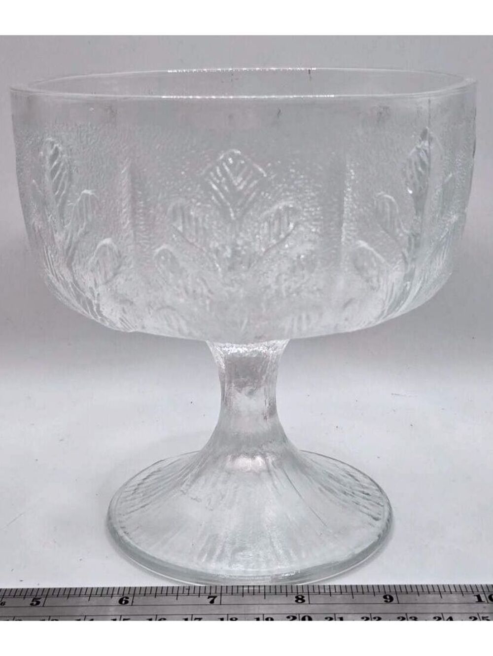 VTG FTD 1978 Oak Leaf Pattern Wide Goblet Candy/nut Dish, Trinket/catch-all